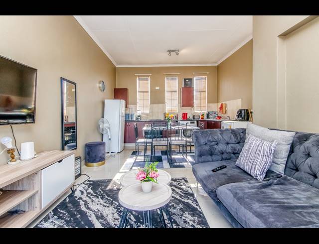 2 BEDROOM APARTMENT SOLD IN HONEYDEW